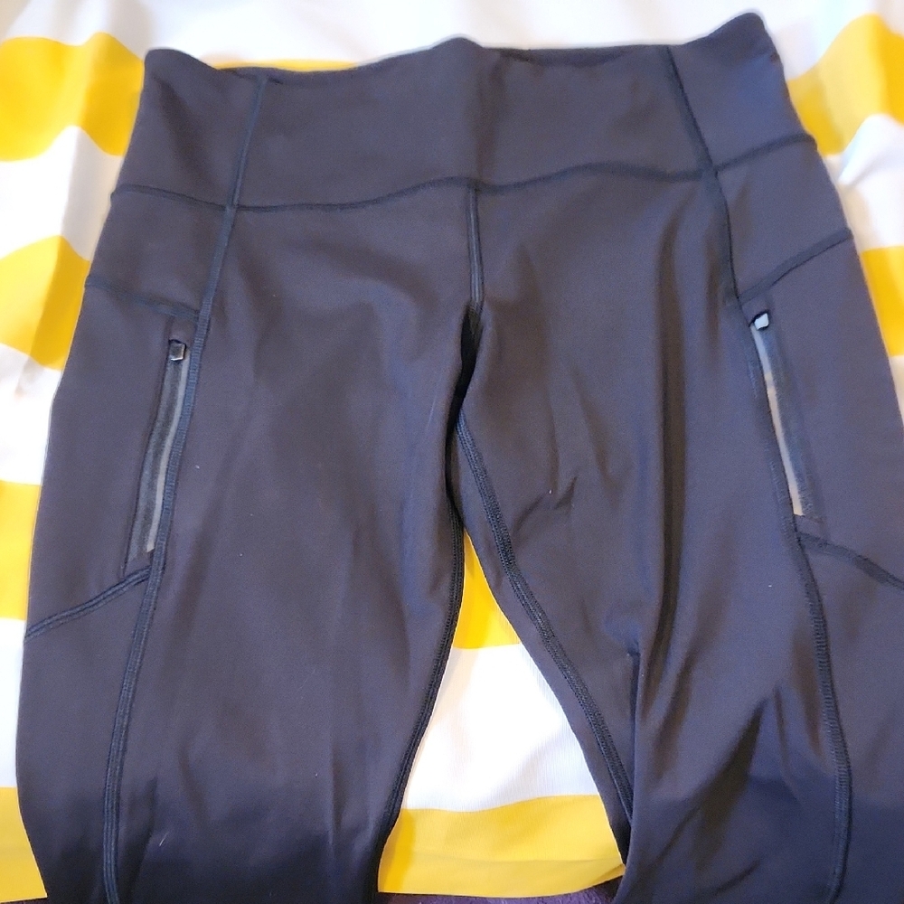 Athleta Black Paneled Leggings - Picture 3 of 5